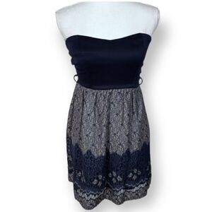 JANUARY 7 NAVY & WHITE STRAPLESS DRESS SZ.S EUC BELT NOT INCLUDED